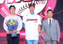 계약금 10억 넘어 신기록 쓰나…키움 전체 1순위로 하현승 지명 