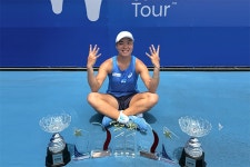 재니스바스켓 주식회사 | ITF 국제대회 25연승 행진 재니스 첸, 두달 연속 ITF 이달의 선수상 수상