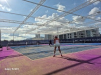 [김종석의 그라운드]  도심 하늘 아래 펼쳐진 옥상 테니스의 재발견, 스카이라인 아카데미