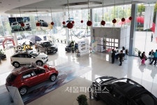 [르포] 반파된 렉스턴을 새 차처럼?…中 쌍용차 4S 대리점