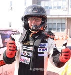 [넥센스피드레이싱 5R] 광주 H모터스 김효겸, R-300 첫 출전 우승