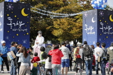 삼성벤딩마켓 | [위 투게더] 상생을 넘어 '축제'로…삼성카드 '홀가분 나이트 마켓'