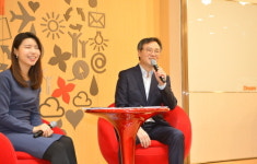 장동현 사장 DT 시장, SK(주) C&C엔 큰 성장 기회