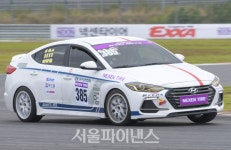 [넥센스피드레이싱 5전]이동현 폴투피니시 차지...시즌 4승 절대장자