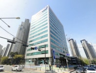 KCC, 모멘티브 현금으로 인수…지분 45% 6080억