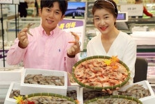 이마트, 제철 맞은 국산 새우 300톤 확보