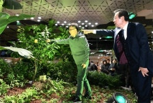 서울 종각역 지하보도 태양의 정원 변신