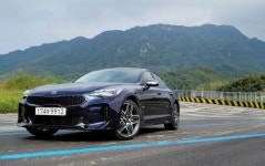 [시승기] 스팅어 마이스터, 내실로 다져진 빛나는 존재감