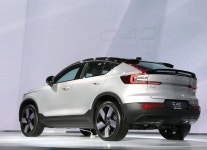 [신차] 볼보 쿠페형 순수 전기 SUV, C40 리차지