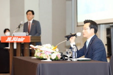김이배 제주항공 대표 내년 흑자 목표···중단거리 맹주 굳힌다