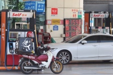 5월 생산자물가 전월比 0.3%↓···2개월 연속 하락