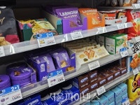 내수 정체 뚫고 살아남기···GS25·CU 치열한 생존게임 돌입