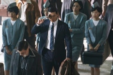 [OTT가이드] 디즈니+ '메이드 인 코리아', 야만의 시대 속 처절한 생존기