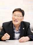 바다와 노을, 그리고··· 조 위원장 다대포서 영화 선순환하는 축제 꿈꾼다