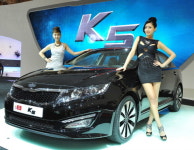 [부산모터쇼] 기아차 K5 베일 벗었다