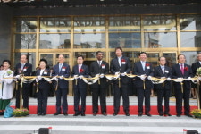 롯데百 부산 광복점, 아쿠아몰 정식 오픈