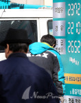 [포토] 사상 처음으로 2000원 넘은 주유소 휘발유값!