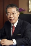 윤용로 행장 본점을 영업지원 조직으로, 조직 슬림화