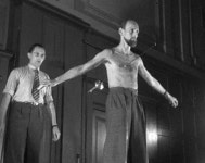 [어메이징 뉴스핌] 칼에 찔려도 멀쩡 불사신 미린다요