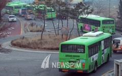 [버스파업] 버스파업 철회, 차고지 나서는 버스