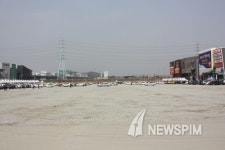 [르포] 썰렁한 동탄2 3차분양 견본주택..청약난 여전