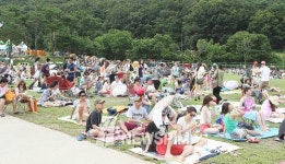 [뉴스핌 포토] 2013 지산월드락페스티벌 꽉 찬 잔디밭…자유로운 관람