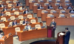 대정부질문 첫날…野 문창극 지명 집중 공격