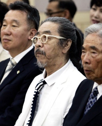 이외수 위암 투병, 악플러들에 불쾌함 표시 
