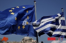 돈방석 앉은 애플이 그리스를 인수하면?