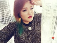 나혼자산다 이국주, 팜므파탈 매력 과시...즐거운 불금, 다들 뭐하세요