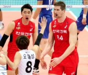 얀 스토크 22점 한국전력, V리그 3R 첫승 신고 4연패 탈출 ... 우리카드는 5연패 수렁