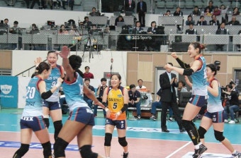 18세 강소휘, 양팀 최다 서브에이스 4개에 13득점... GS칼텍스, 도로공사 3-1 격파, 4위 점프