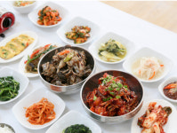 2TV 저녁 생생정보 1인 8000원에 돌게장백반 무한리필 맛집…양념게장·간장게장 등 일품