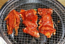 2TV 저녁 생생정보 더덕 닭갈비 vs 더덕 삼겹살 맛집…맛도 향도 일품