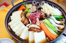 2TV 생생정보 마이산 맛 골목, 인삼등갈비vs능이백숙+더덕구이vs두부전골vs산채비빔밥 등 푸짐