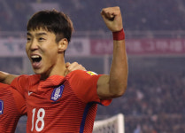 [한국 캐나다] 김보경·이정협 골... 피파랭킹 110위에 싱거운 2대0(전반 종료)