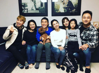 김인석·안젤라박, 박수홍·김수용과 인증샷…