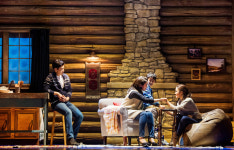 [컬처톡] 휘트니 휴스턴 명곡의 진한 여운…웰메이드 뮤지컬 