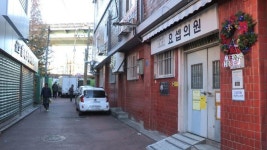 다큐멘터리 3일 성탄기획, 화려한 여의도 뒷 쪽방촌 지켜온 요셉의원의 기적