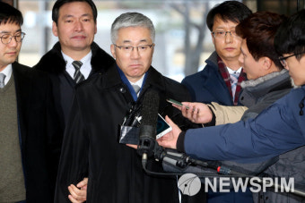 [뉴스핌 포토] '블랙리스트 작성·관리' 4인 영장심사...'묵묵부답'
