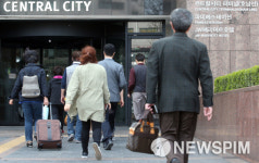 [포토갤러리] “강남 고터에서 만날까?” 서울고속버스터미널 24시