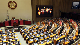 [개헌시동⑨] 내년 6월 국민투표 빨간불…국민의견 수렴 시급