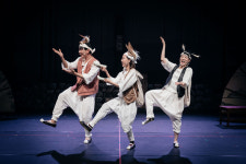 [이주의 공연] 한국 고전 단편을 흥겹게 뮤지컬 얼쑤…자본주의 병폐 꼬집는 연극 컨설턴트