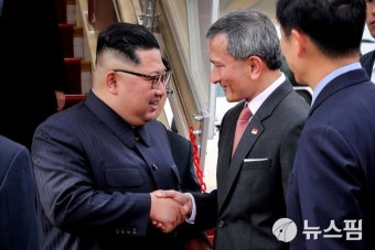 [북미정상회담] 김정은, 화장실까지 챙겨가...건강·DNA '최고 기밀'