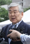 조양호 차명으로 대형약국 운영?…수면위 떠오른 면대약국