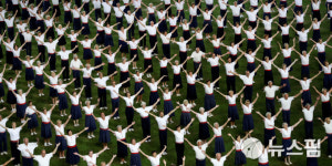 [포토스토리] 2018 체코 소콜 페스티벌…방탄소년단 못지 않은 칼군무