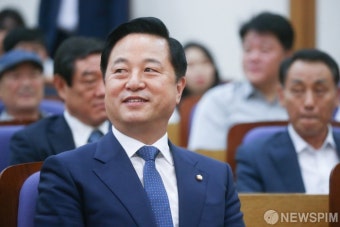 [사진] 김두관 '혁신 민주당 만들겠다'