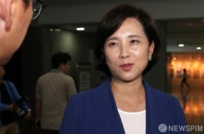 [사진] 유은혜 사회부총리 겸 교육부 장관 내정자