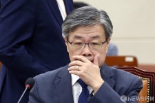무뎌진 청와대 인사검증...장관 청문회서 불 붙은 '7대 배제원칙 위반'
