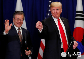 한·미, FTA 개정 협정 서명‥문재인·트럼프 대통령 환영 성명